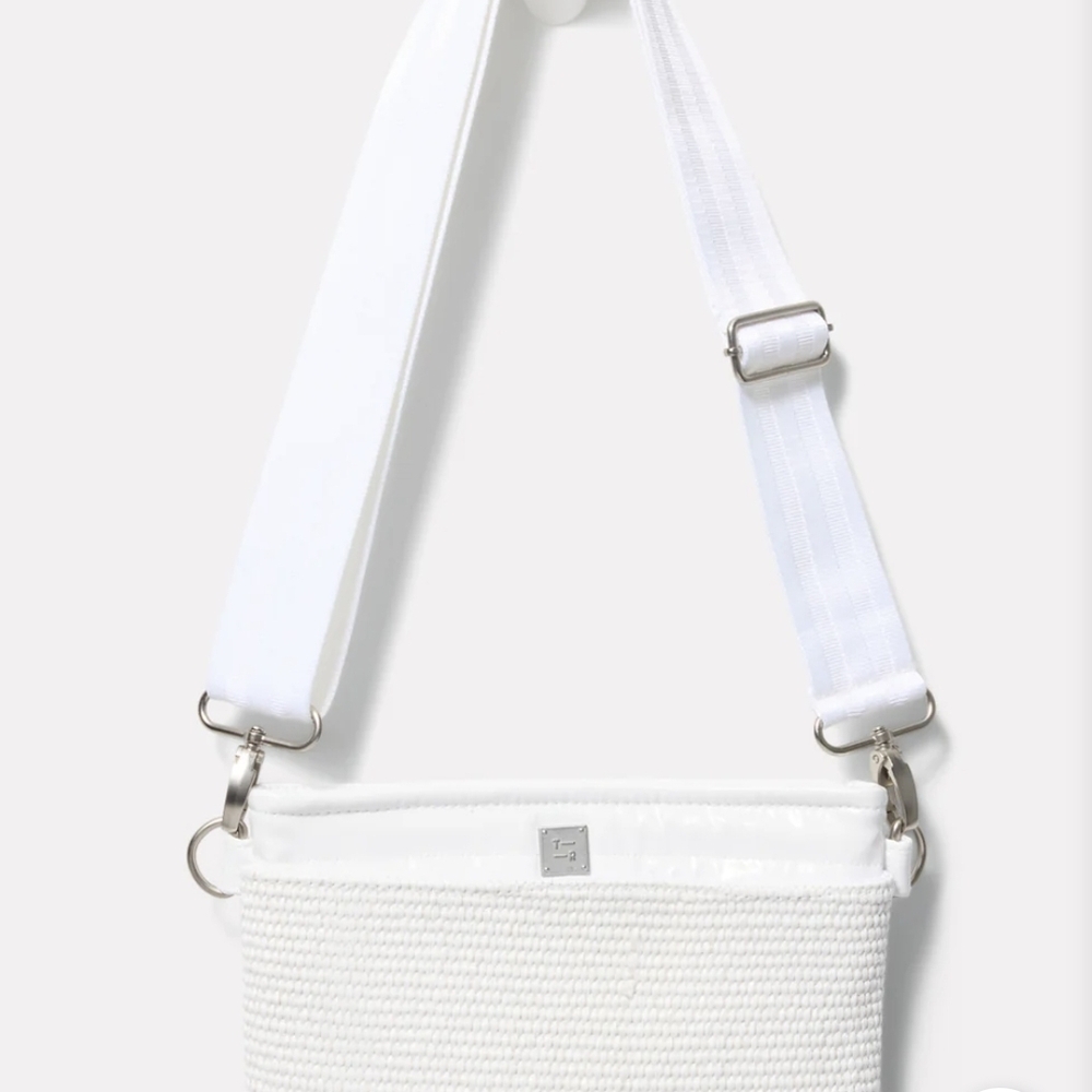 Evereve White Crossbody Bag